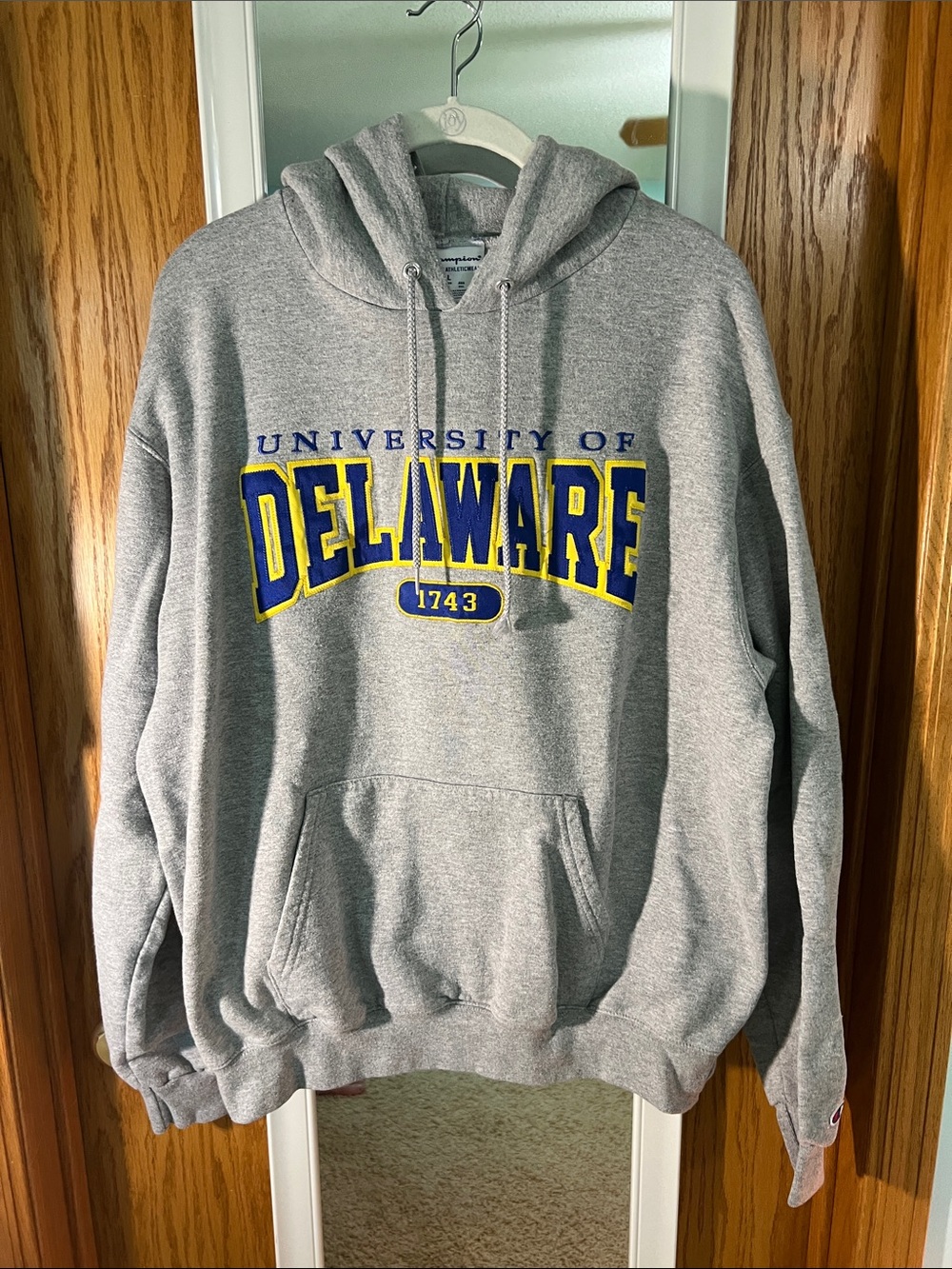 Champion Gray University of Delaware Pullover Hoodie with Blue & Yellow Logo